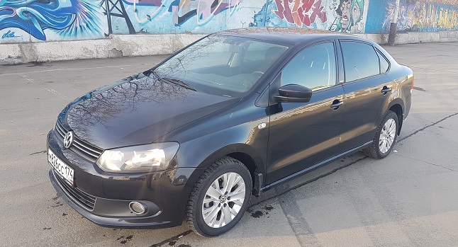 Volkswagen Polo /АКПП/от 1600 рублей в сутки